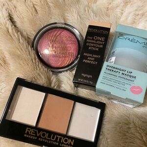 Makeup deal! Revolution Vivid Baked Highlighter and Contour Set BUNDLE